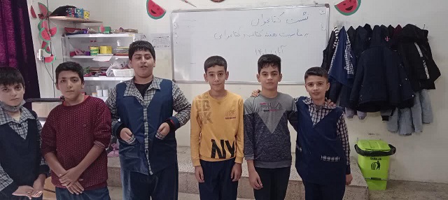 نشست کتابخوان مدرسه ای در دبستان نبوت